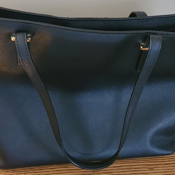 Purse - Picture 3 of 3